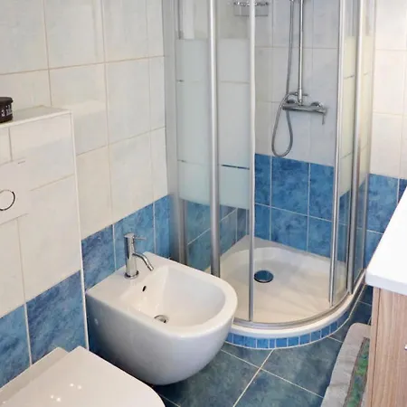 Mon Pied à Terre à *