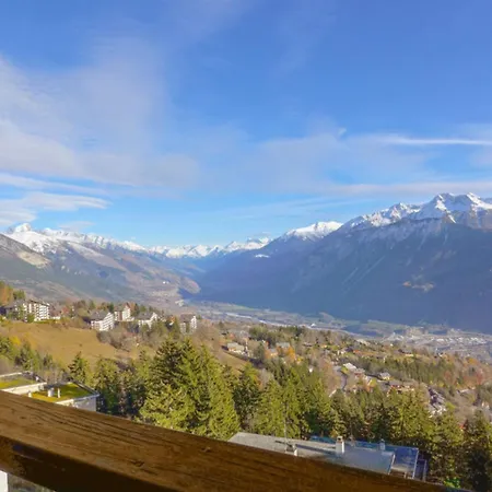 Pied-a-terre In Crans-montana, Pool And View - Swiss Alps شقة