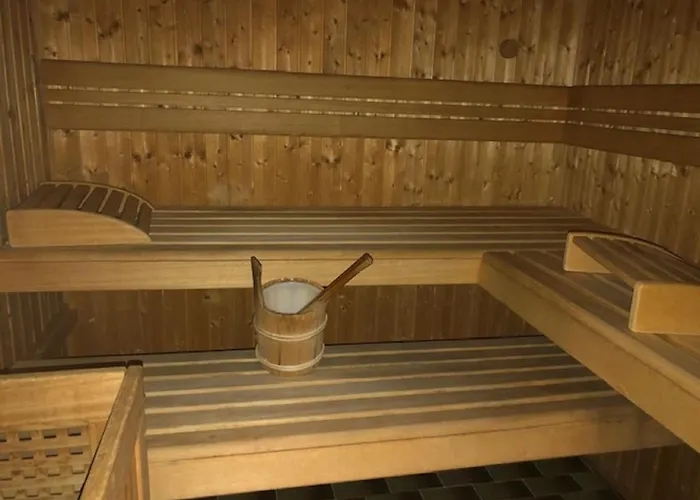 Apartment Pied-a-terre In Crans-montana, Pool And View - Swiss Alps